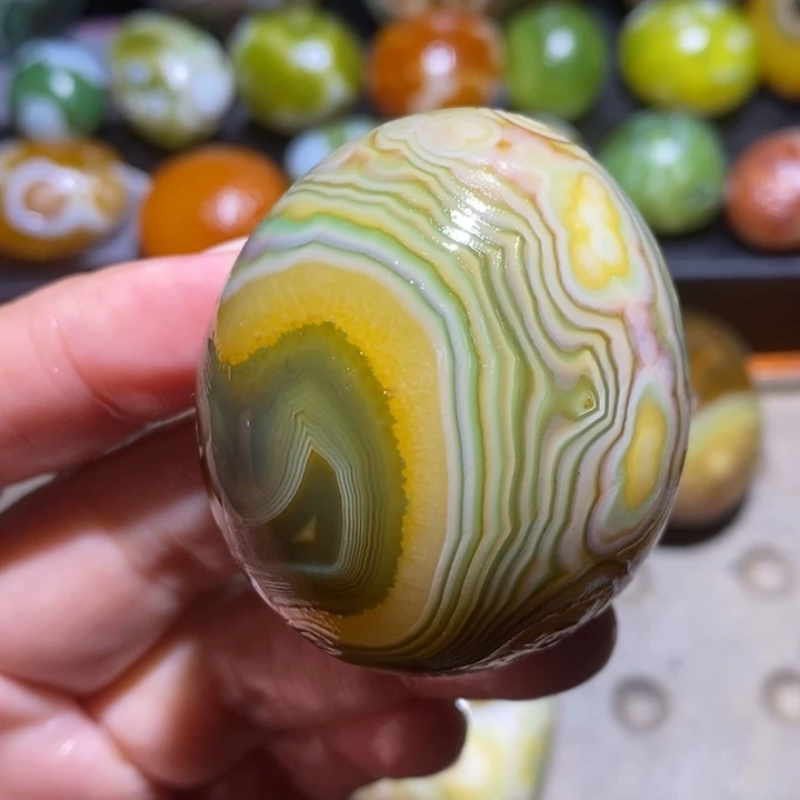 未镶嵌玛瑙/玉髓珠宝半成品133