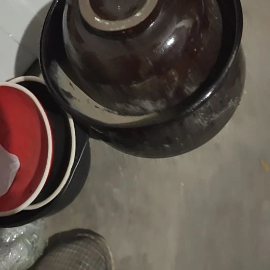 瓷泡菜罐子，泡菜罐子！