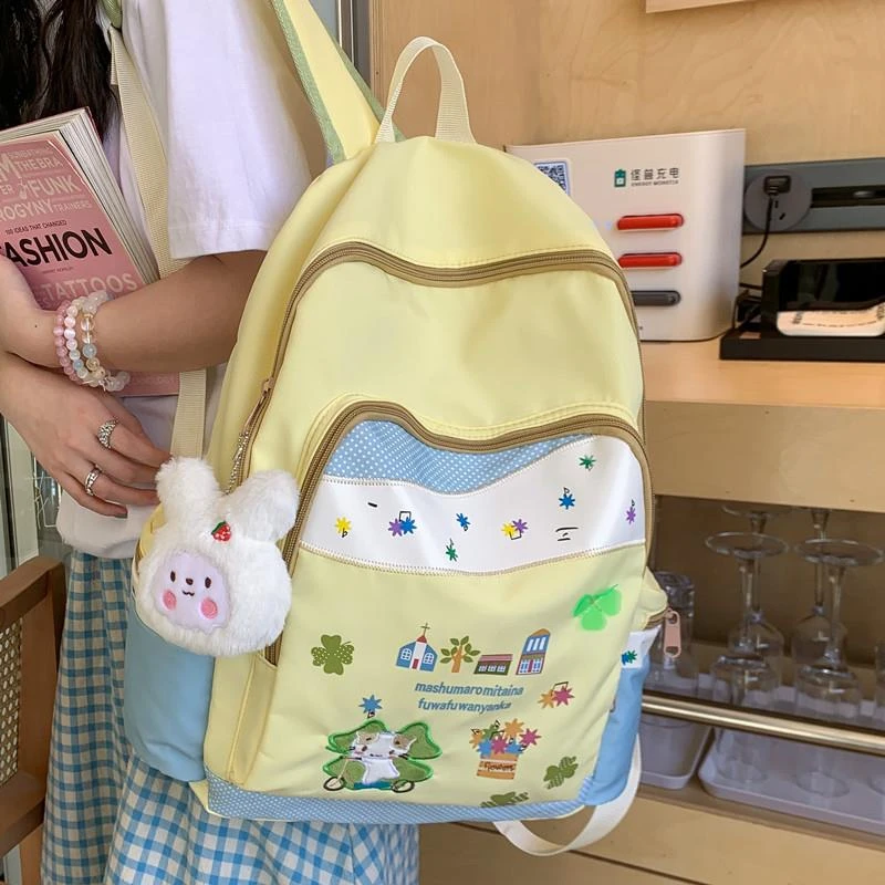 日系少女书包女可爱初高中小学生小众刺绣设计出游旅行双肩背