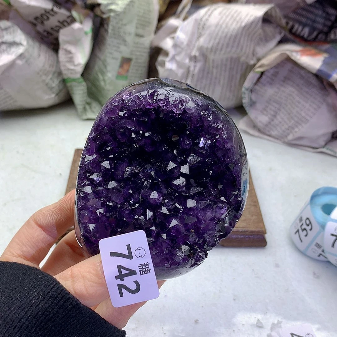 紫晶大型摆件（非配饰）未镶嵌