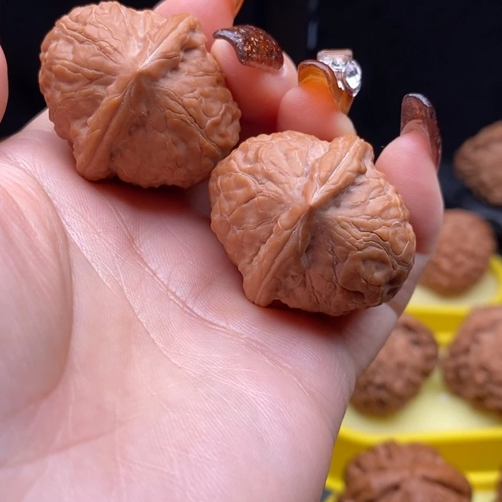 风****把件文玩核桃舍利子