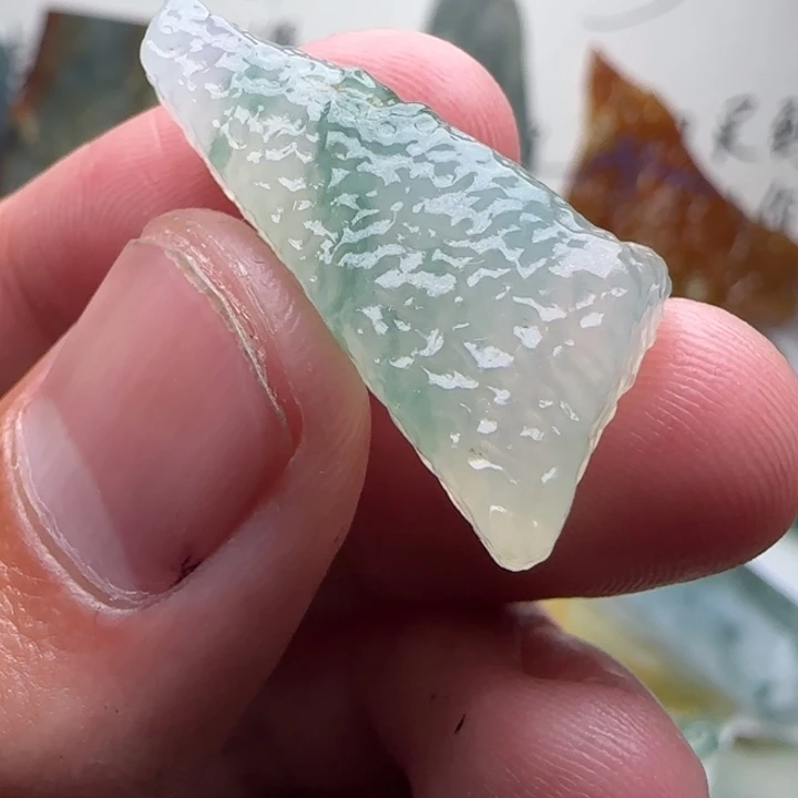 定制翡翠未镶嵌不包工