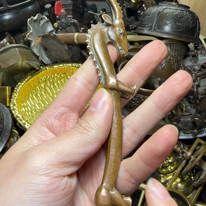 铜器把玩摆件链接