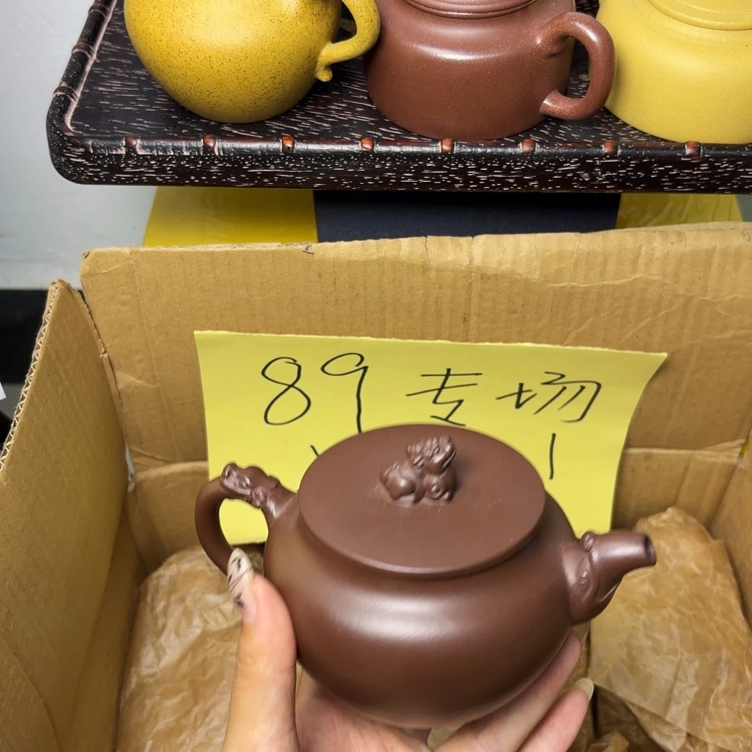 甄选宜兴本土紫砂壶