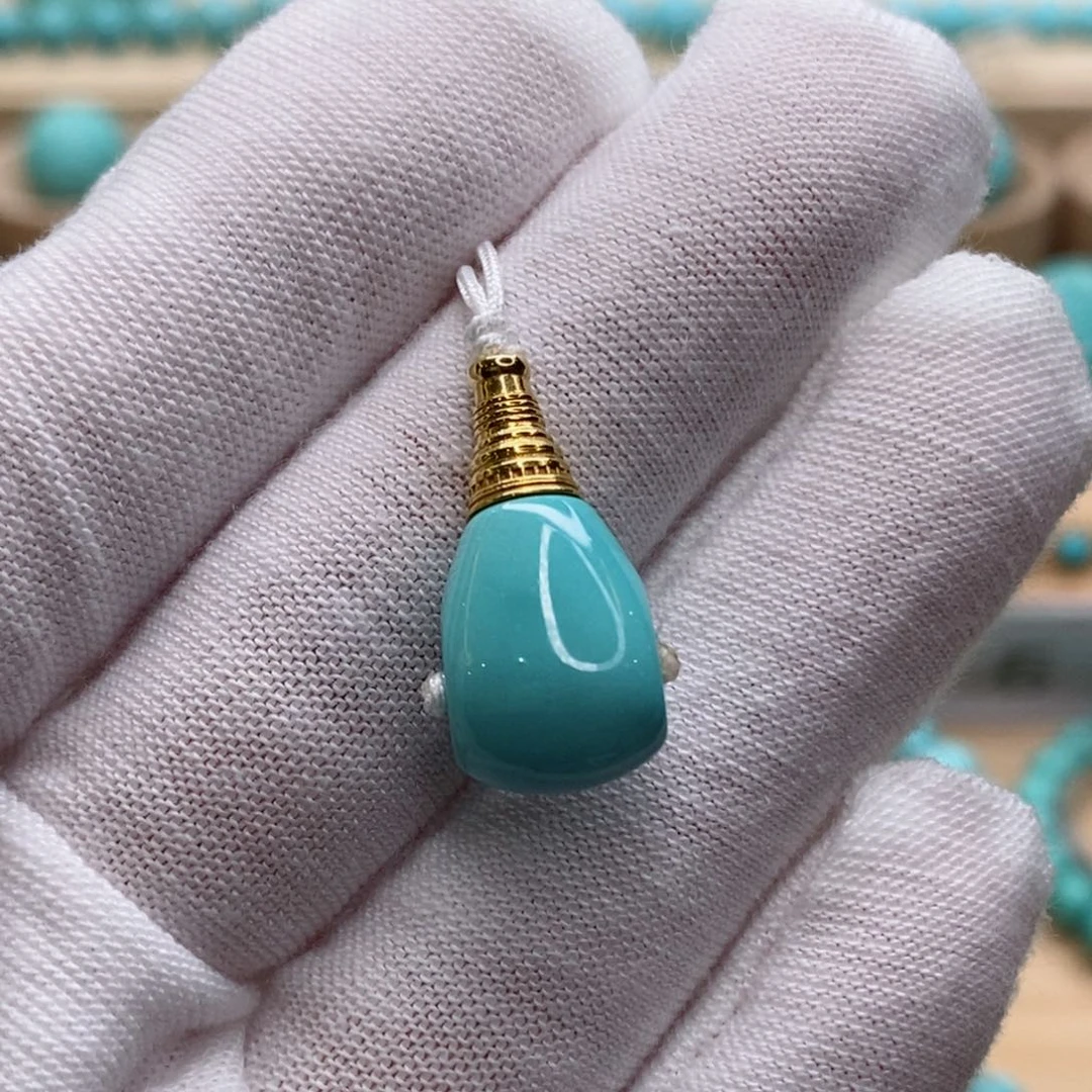 绿松石18K金镶嵌珠宝奇石