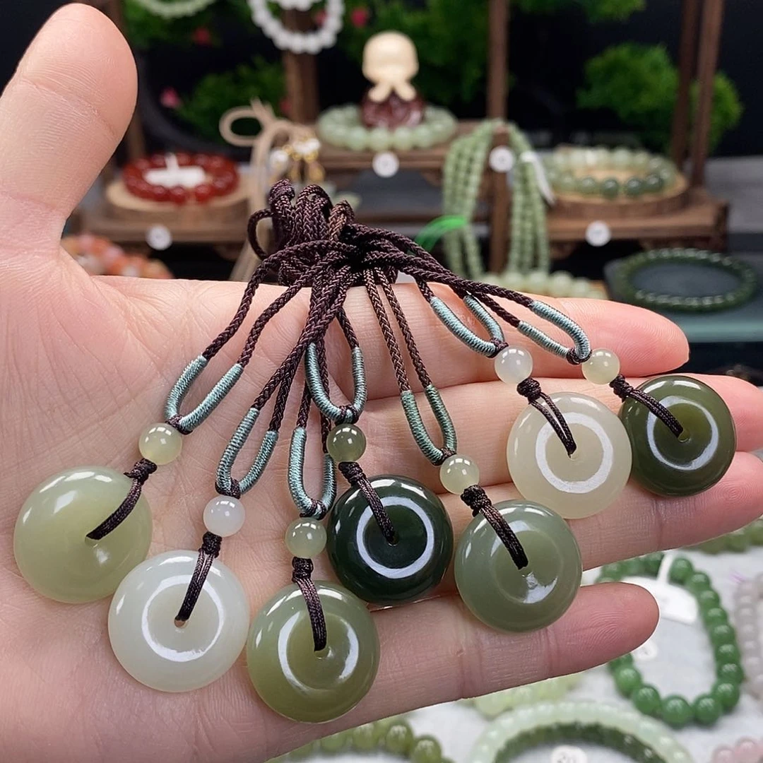 和田玉颈饰未镶嵌多样性发一