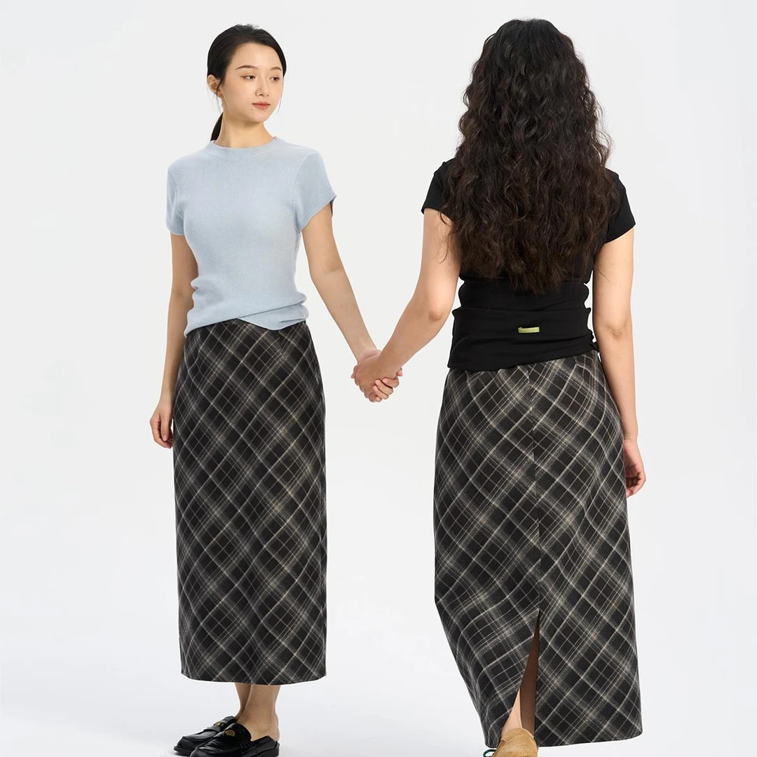 张小某【双十一专属】梨形斜裁磨毛后松紧休闲黑白格半身裙 0868