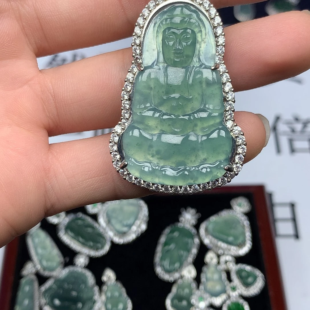 翡翠颈饰未镶嵌123456789