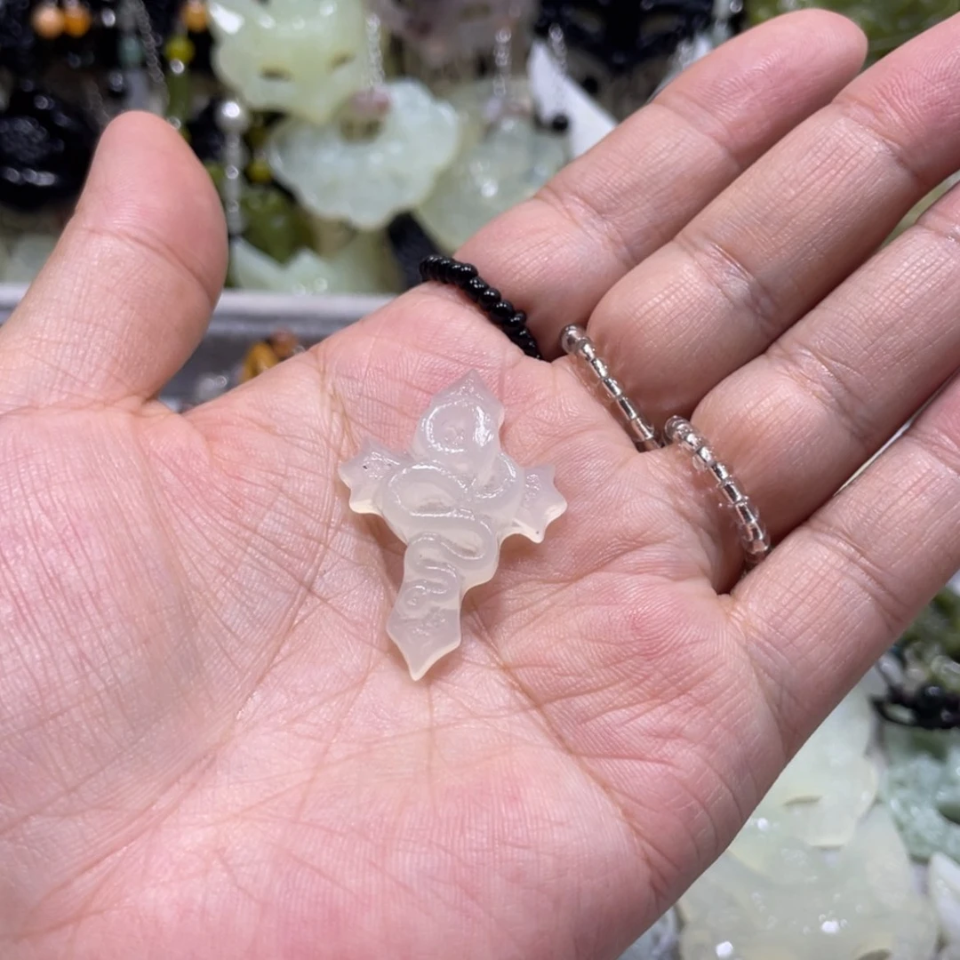 【闪购商品】岫玉颈饰未镶嵌o*765吊坠