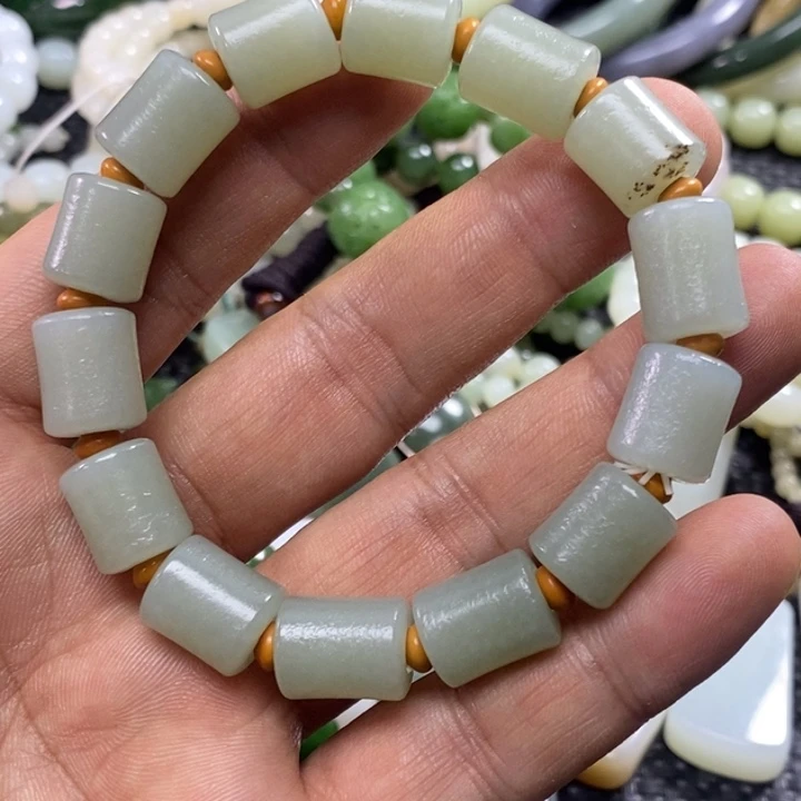 和田玉未镶嵌手链