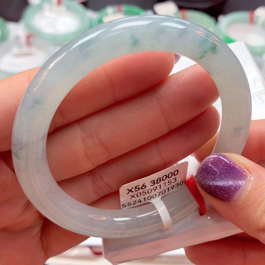 翡翠手镯（圆镯）未镶嵌24号85