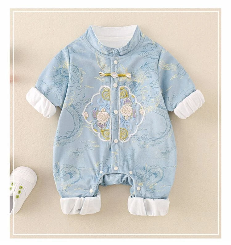 2025新款婴儿秋季连体衣宝宝周岁哈衣国风洋气百天满月双层爬服