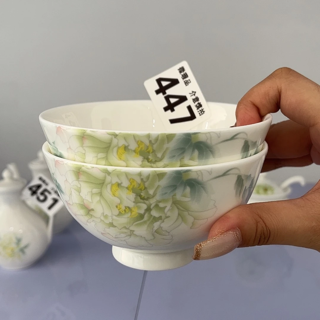 瓷片447两，全场微瑕介意慎拍