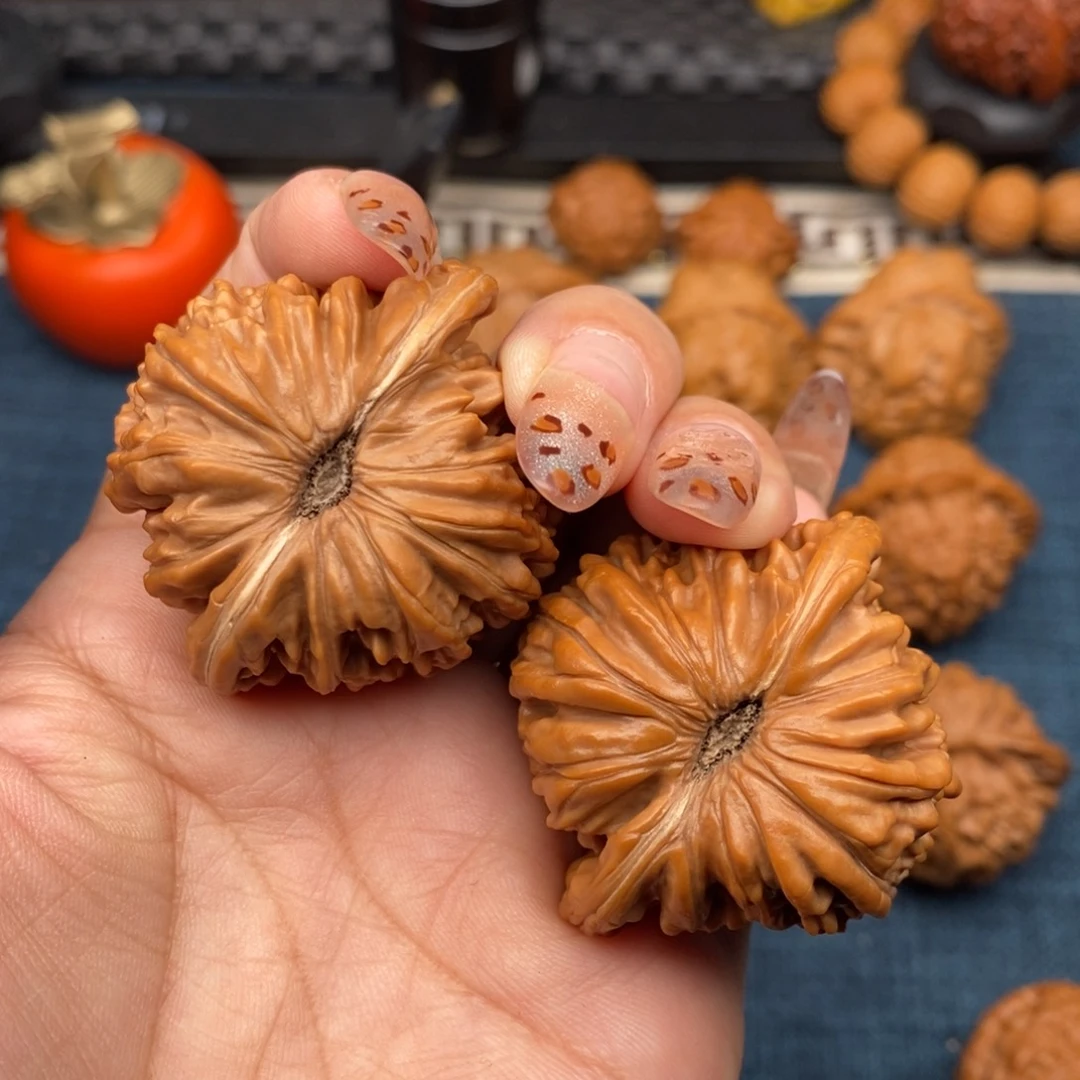 震***务吊坠文玩核桃全品楼子43尺