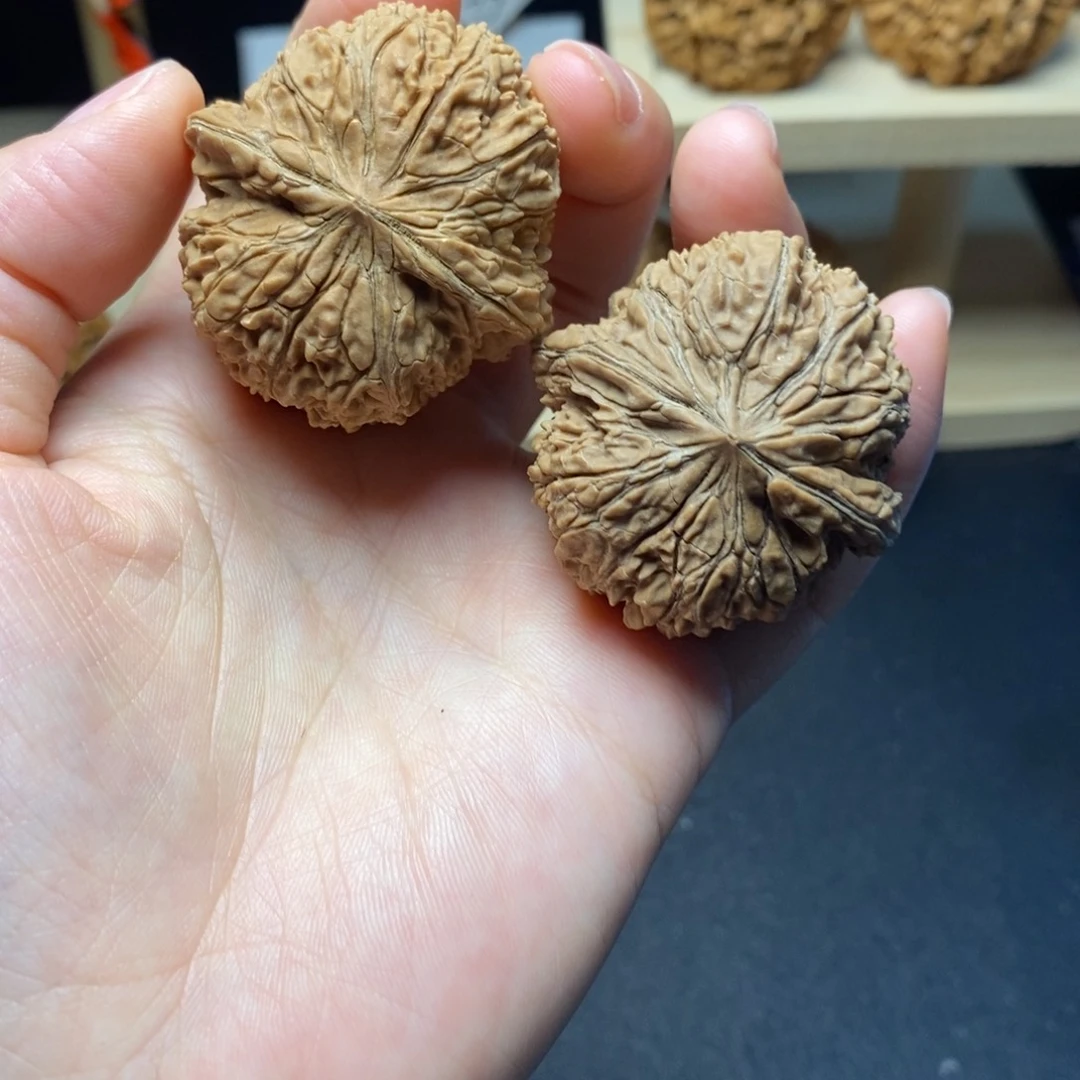 文玩核桃把件譩*®32号137狮子头40尺