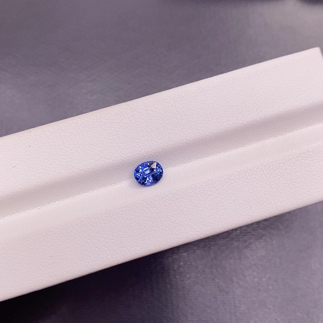 裸石蓝宝石0.975克拉