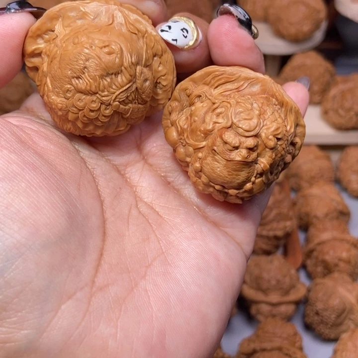 h***h南瓜墩雕刻的金蟾