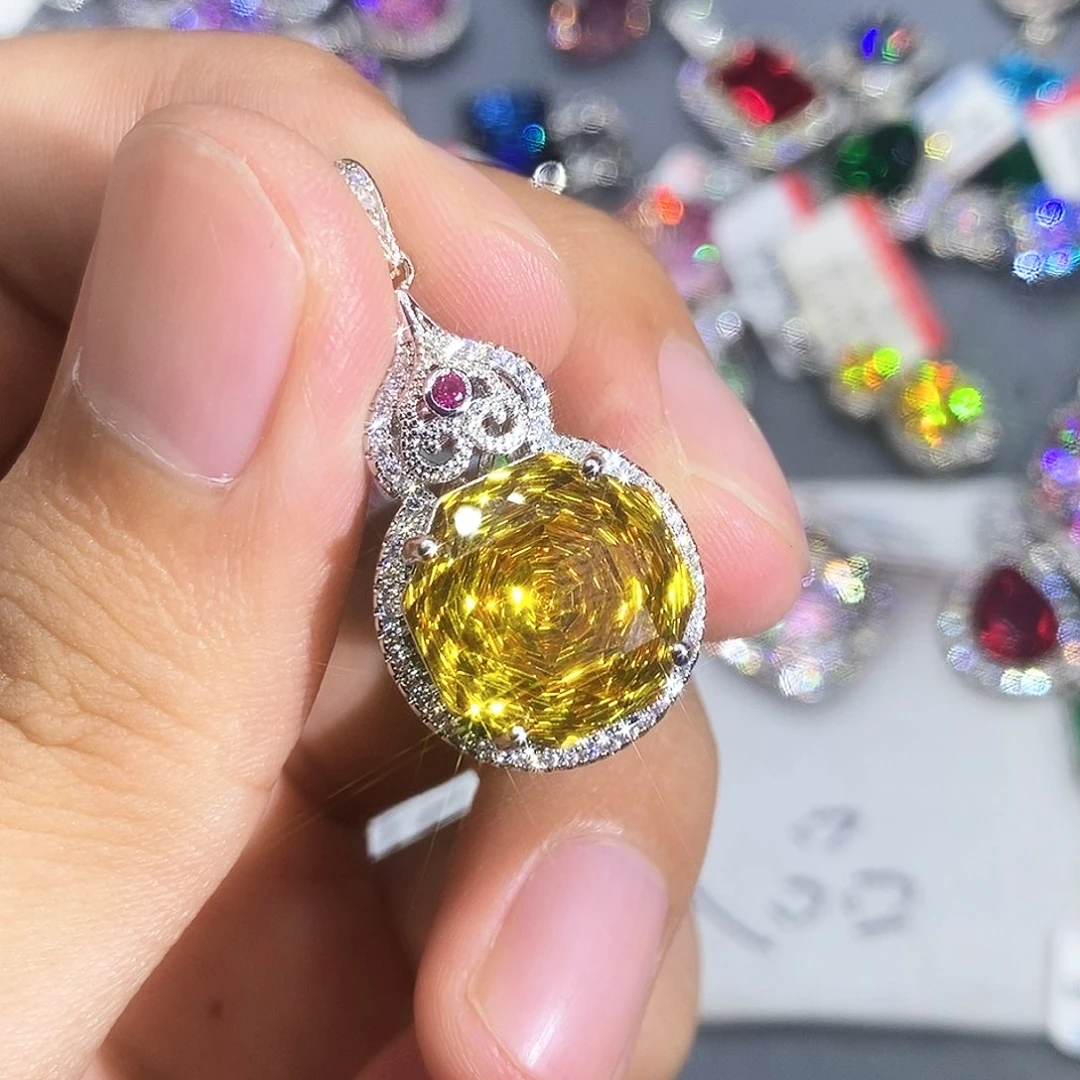 合金石英质玉戒指