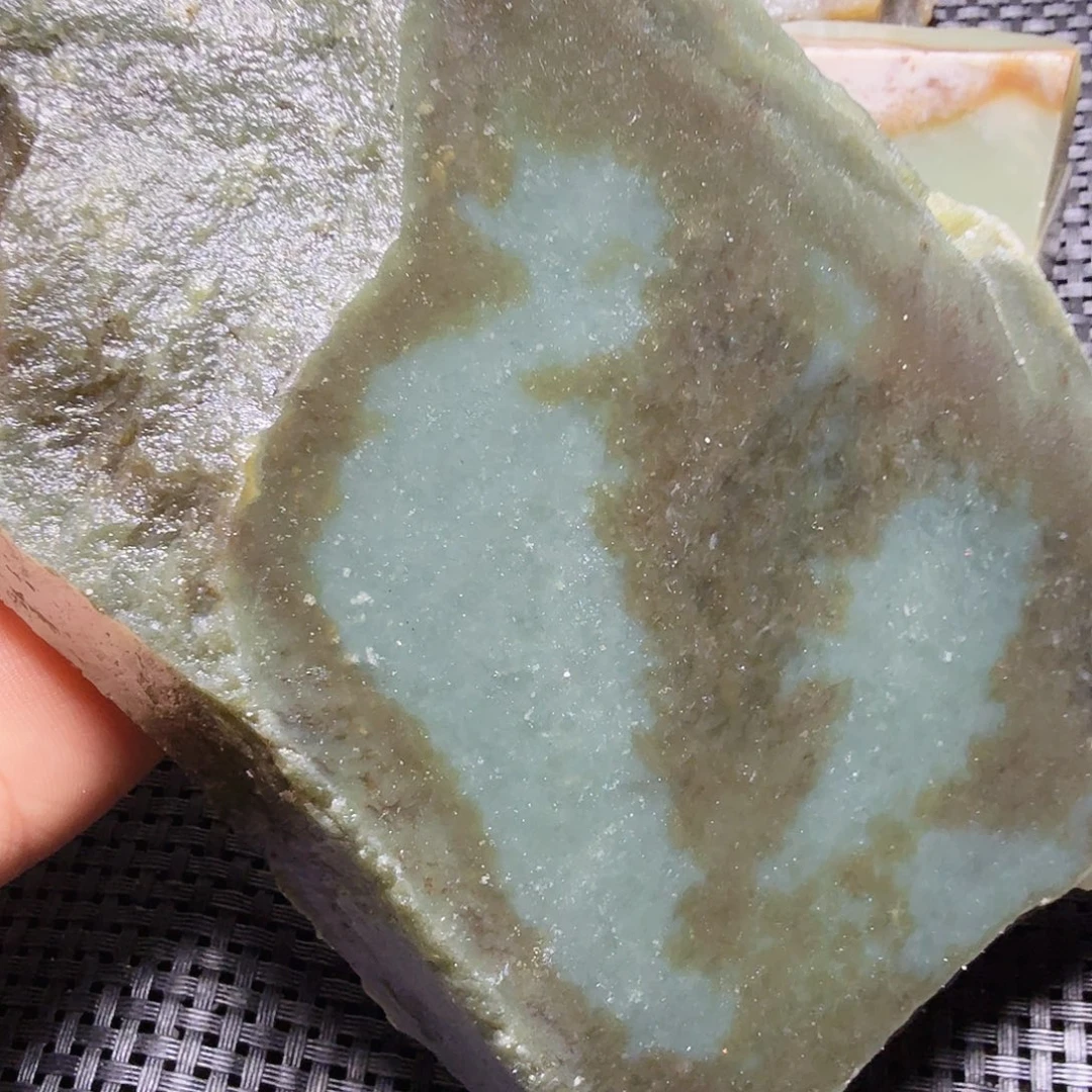 和田玉（糖玉）未镶嵌珠宝半成品