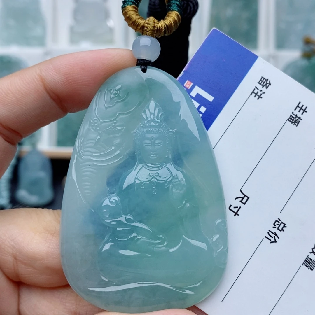 翡翠未镶嵌颈饰普贤