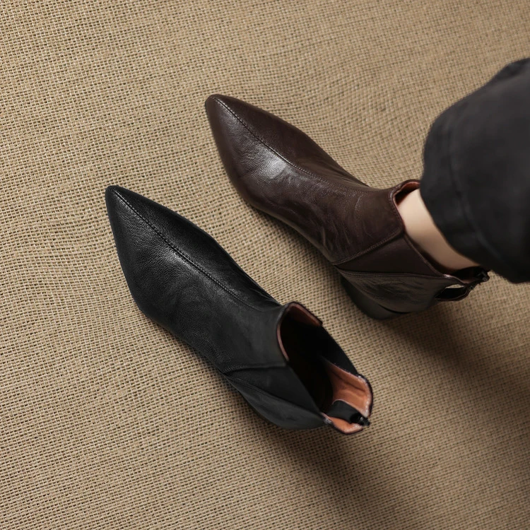 跟高4cm韩版气质百搭粗跟瘦瘦靴秋冬简约时尚尖头大码 414243短靴