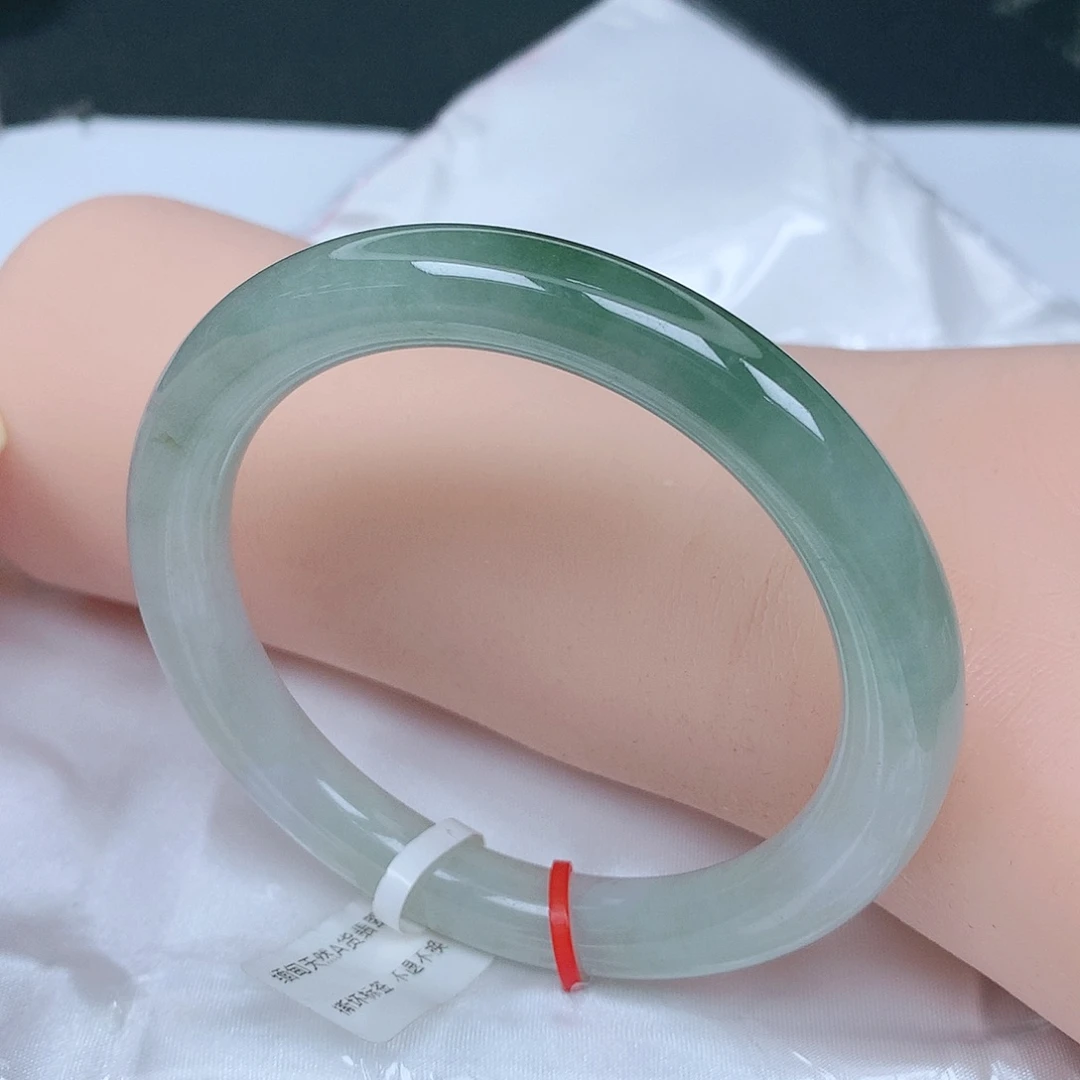 【闪购商品】翡翠手镯未镶嵌，55