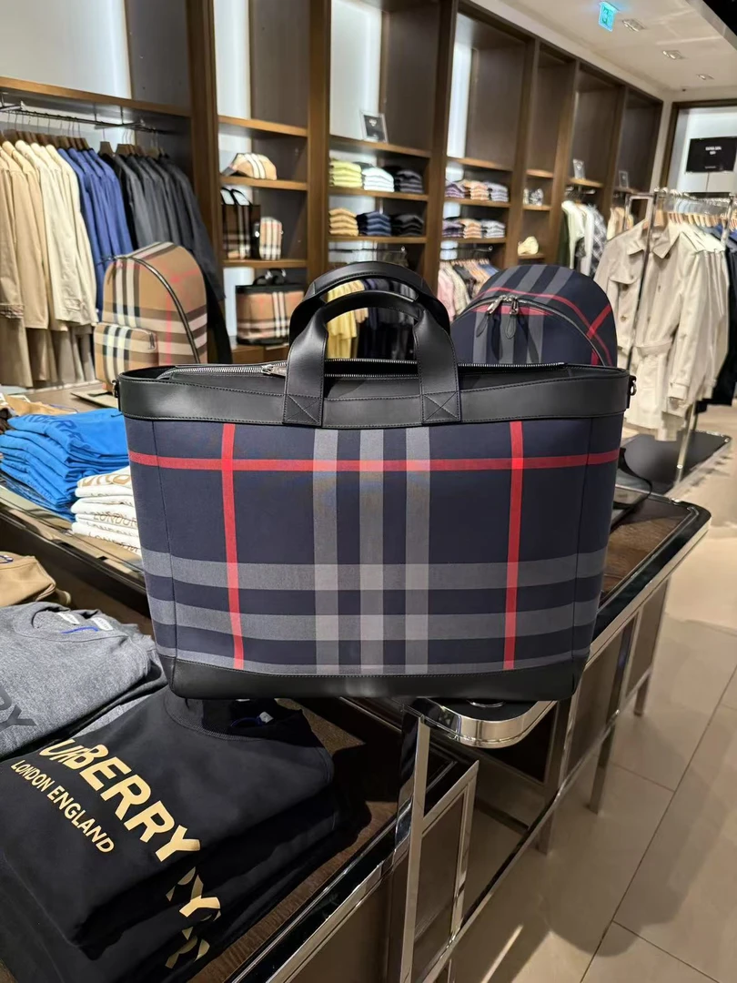 未使用 BURBERRY/博柏利  格纹托特包Tote包购物袋单肩斜挎手提包