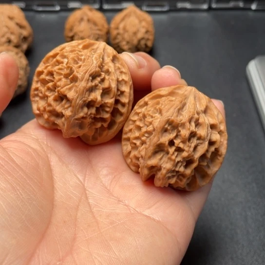 【闪购商品】把件文玩核桃苹果………