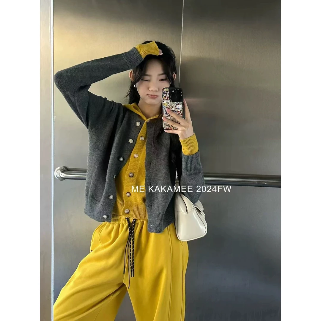 【肉总】假两件连帽毛衣