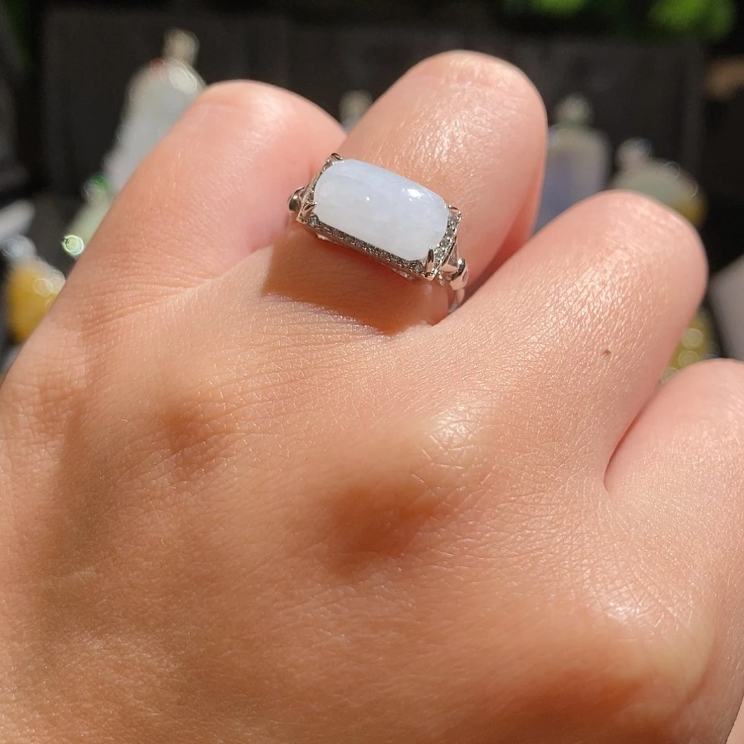 翡翠银S925镶嵌颈饰?***星天然翡翠