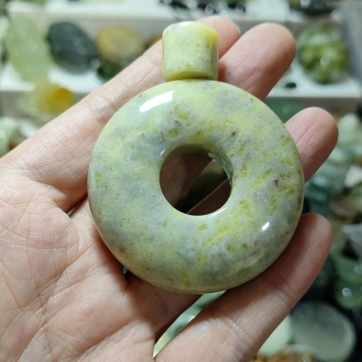 岫玉平安扣未镶嵌