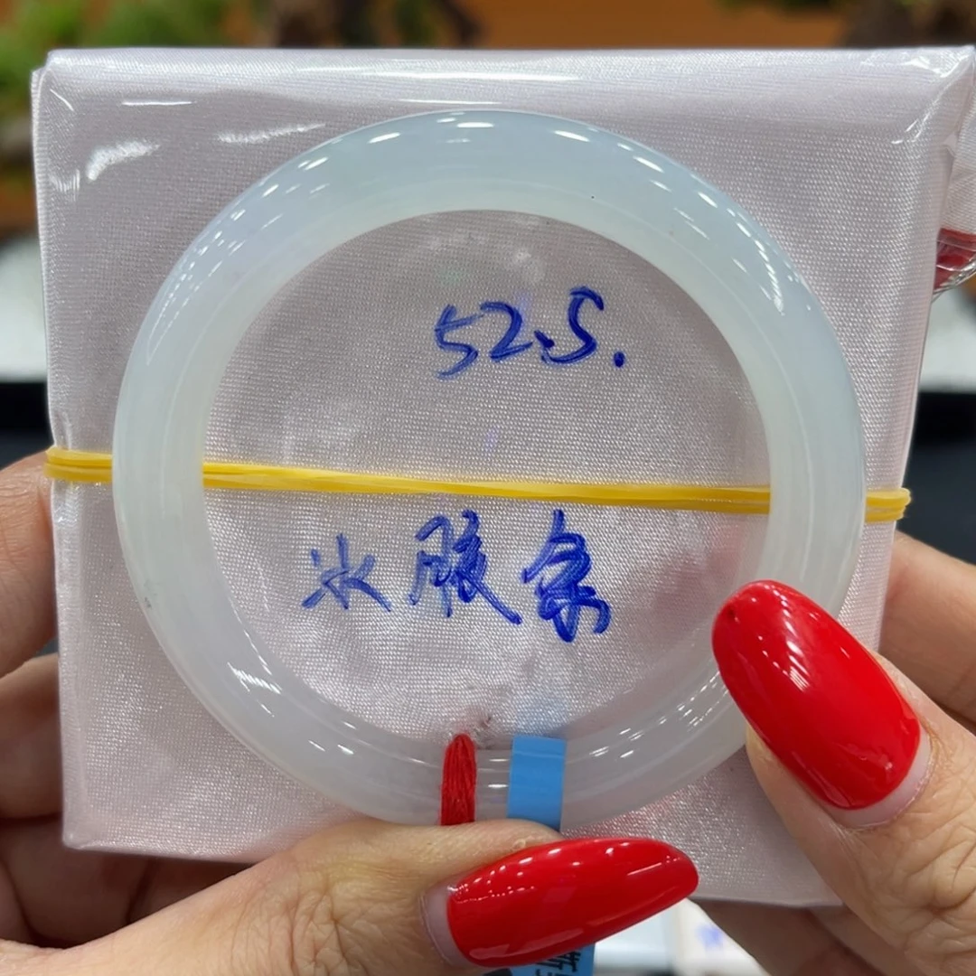 翡翠未镶嵌手镯缅甸