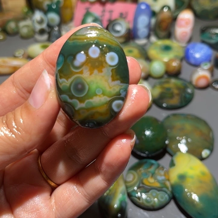 未镶嵌玛瑙/玉髓珠宝奇石天**石