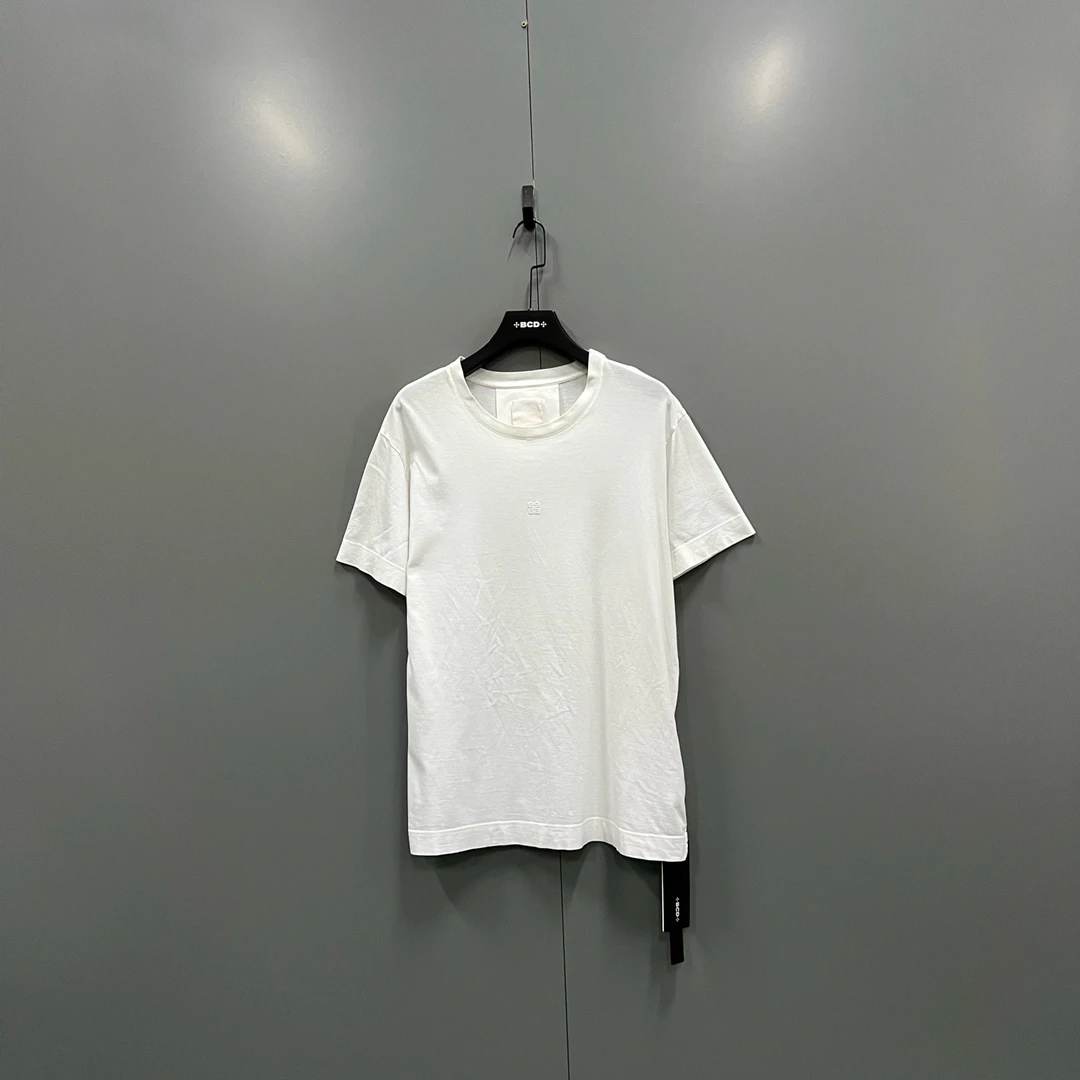 95新 Givenchy/纪梵希 jp915 017790 白色刺绣短袖 S码