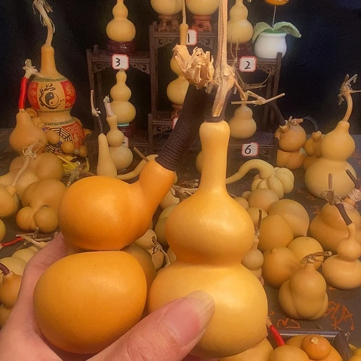 1***0直播间一物一拍文玩葫芦