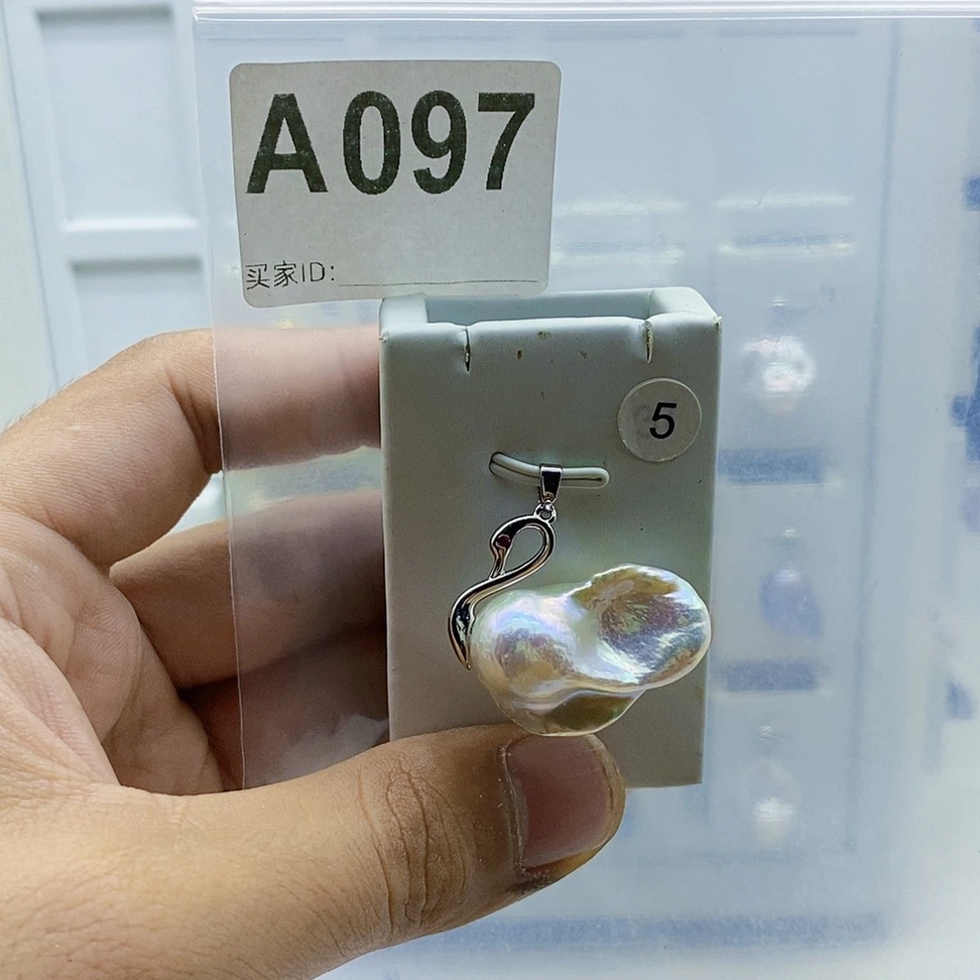 颈饰合金淡水珍珠