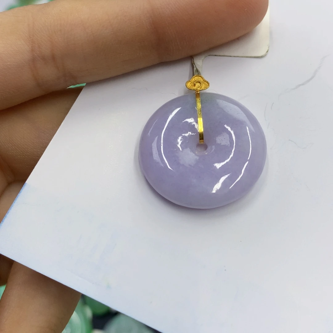 翡翠18K金镶嵌颈饰翡翠
