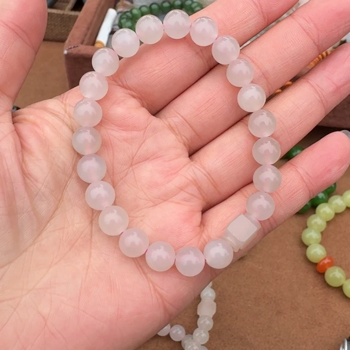 和田玉未镶嵌颈饰卡8