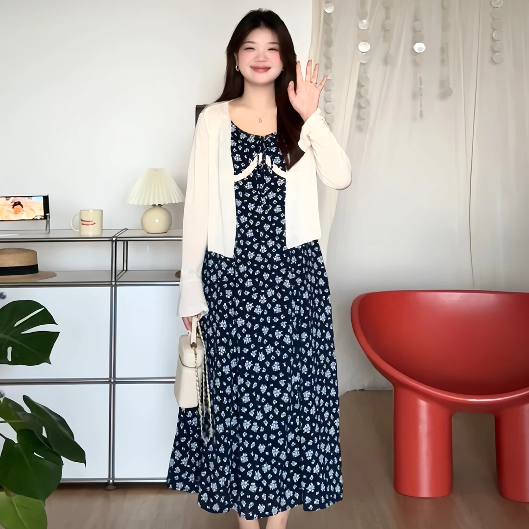 微胖的喵喵 梨形mm夏季显瘦气质休闲开衫碎花吊带裙大码套装 2222