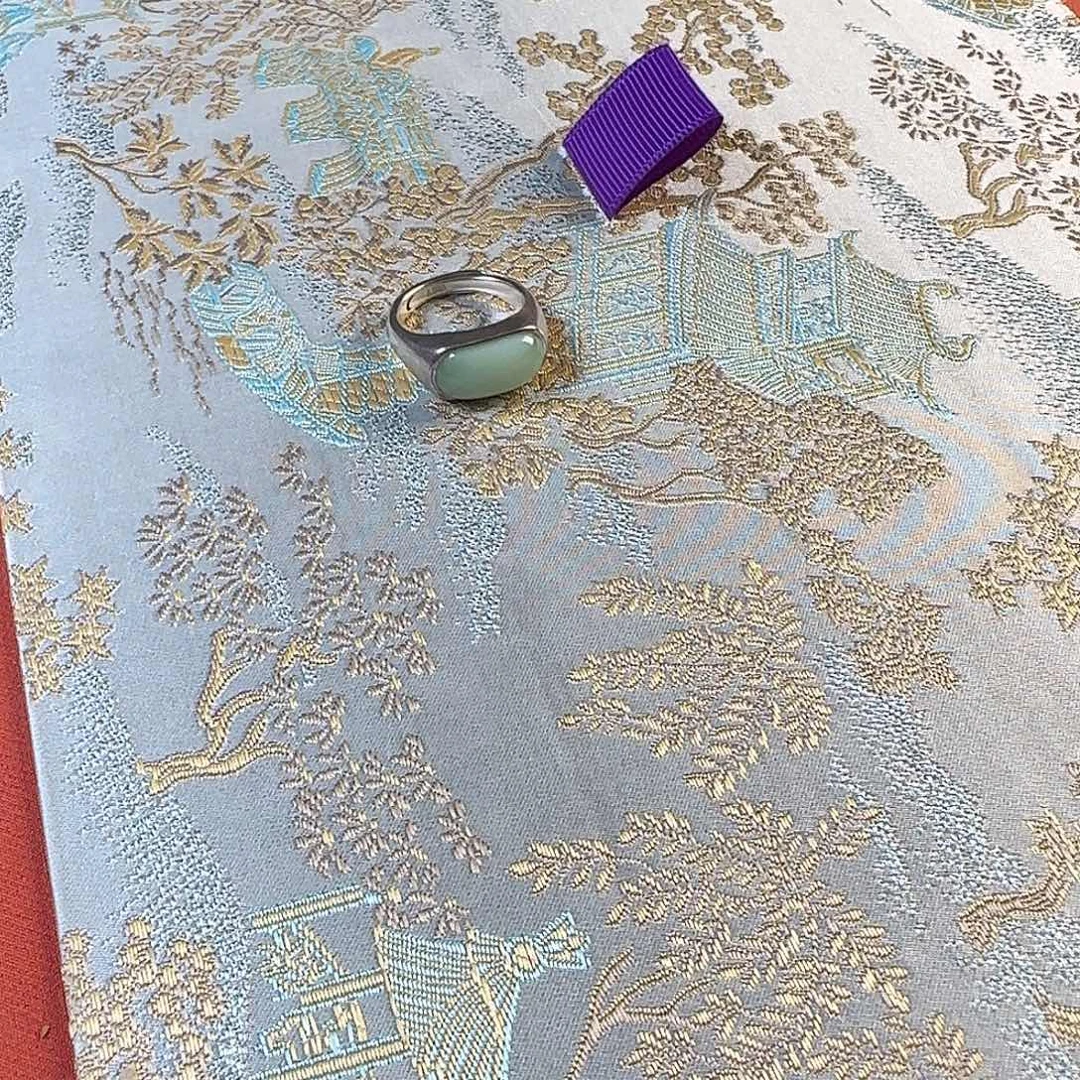 s***酪未镶嵌戒指和田玉