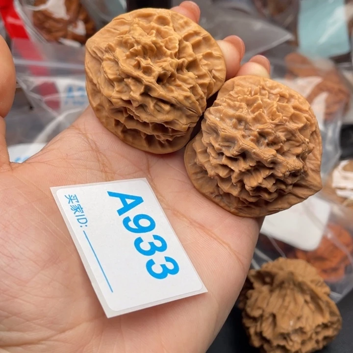 文玩核桃吊坠核桃