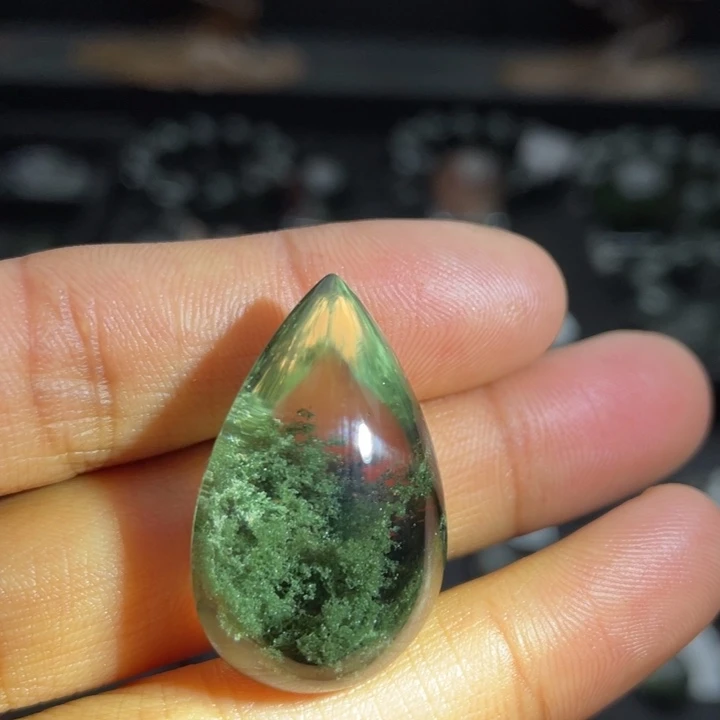 水晶颈饰未镶嵌绿幽灵水滴定制