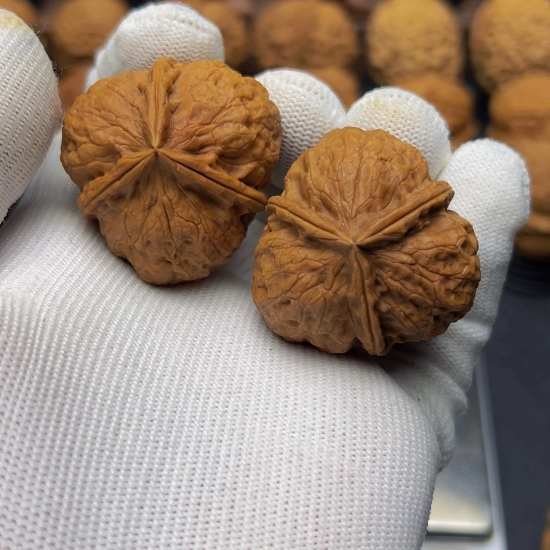 X****S37尺寸水晶三棱 一物一图