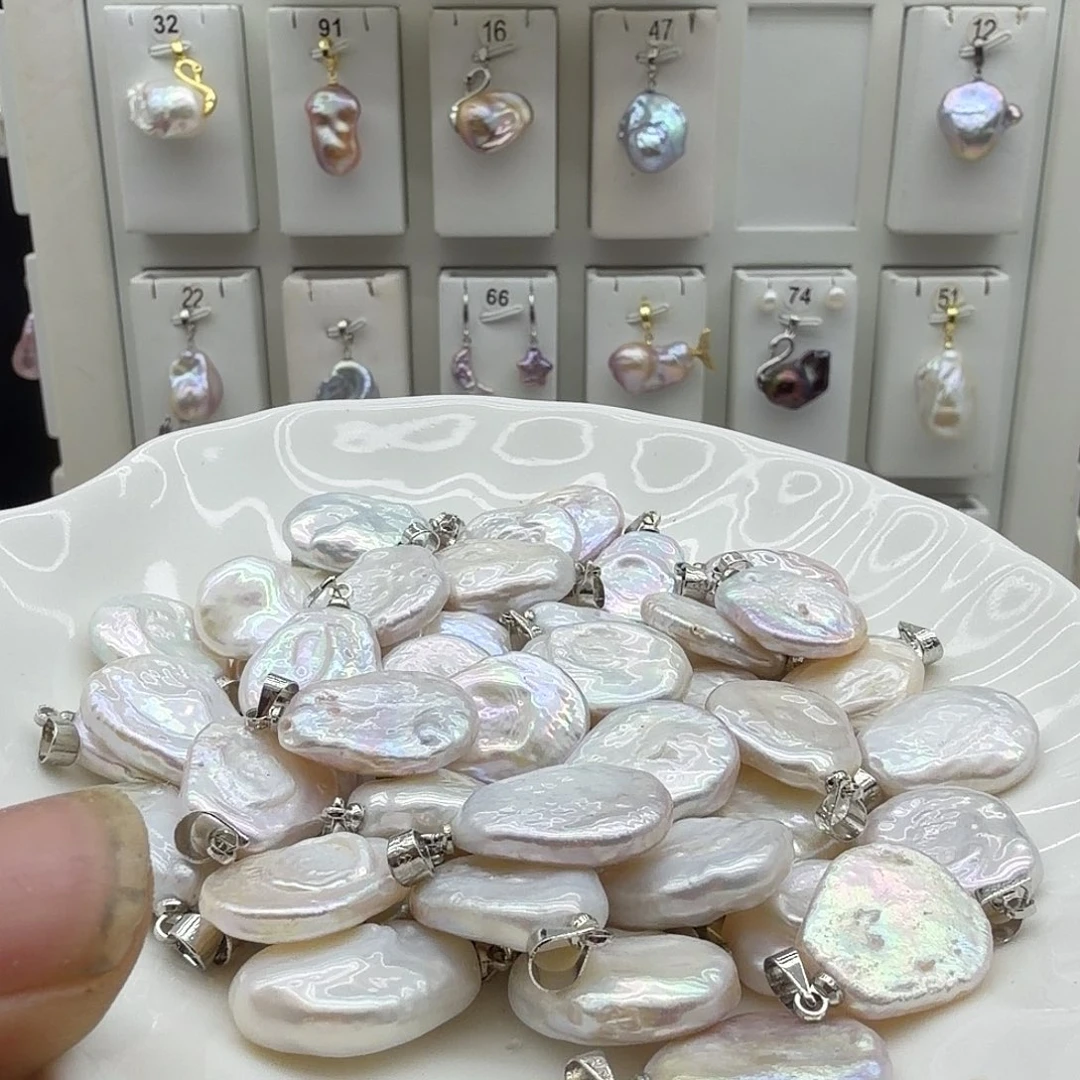 淡水珍珠合金颈饰