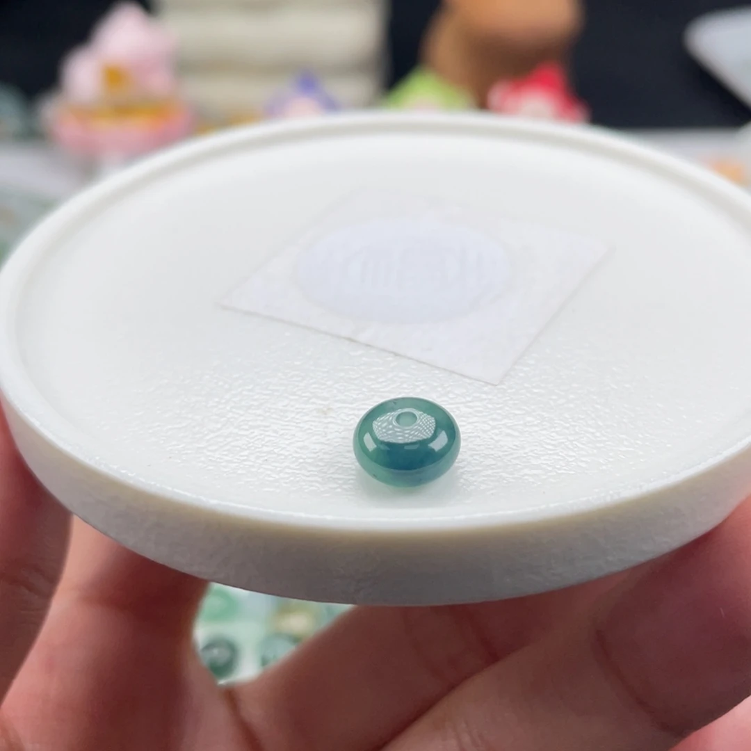 翡翠散珠天然翡翠a货冰蓝8.2×4.4