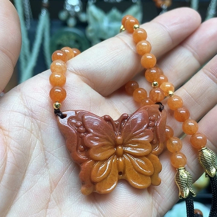 未镶嵌蛇纹石玉颈饰