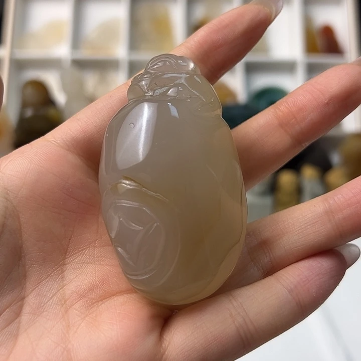 玛瑙/玉髓颈饰合金