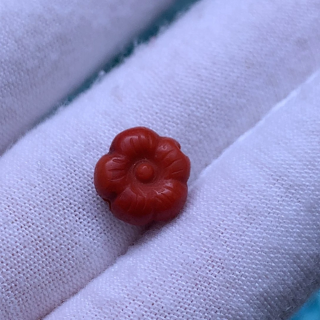 南红玛瑙未镶嵌珠宝奇石