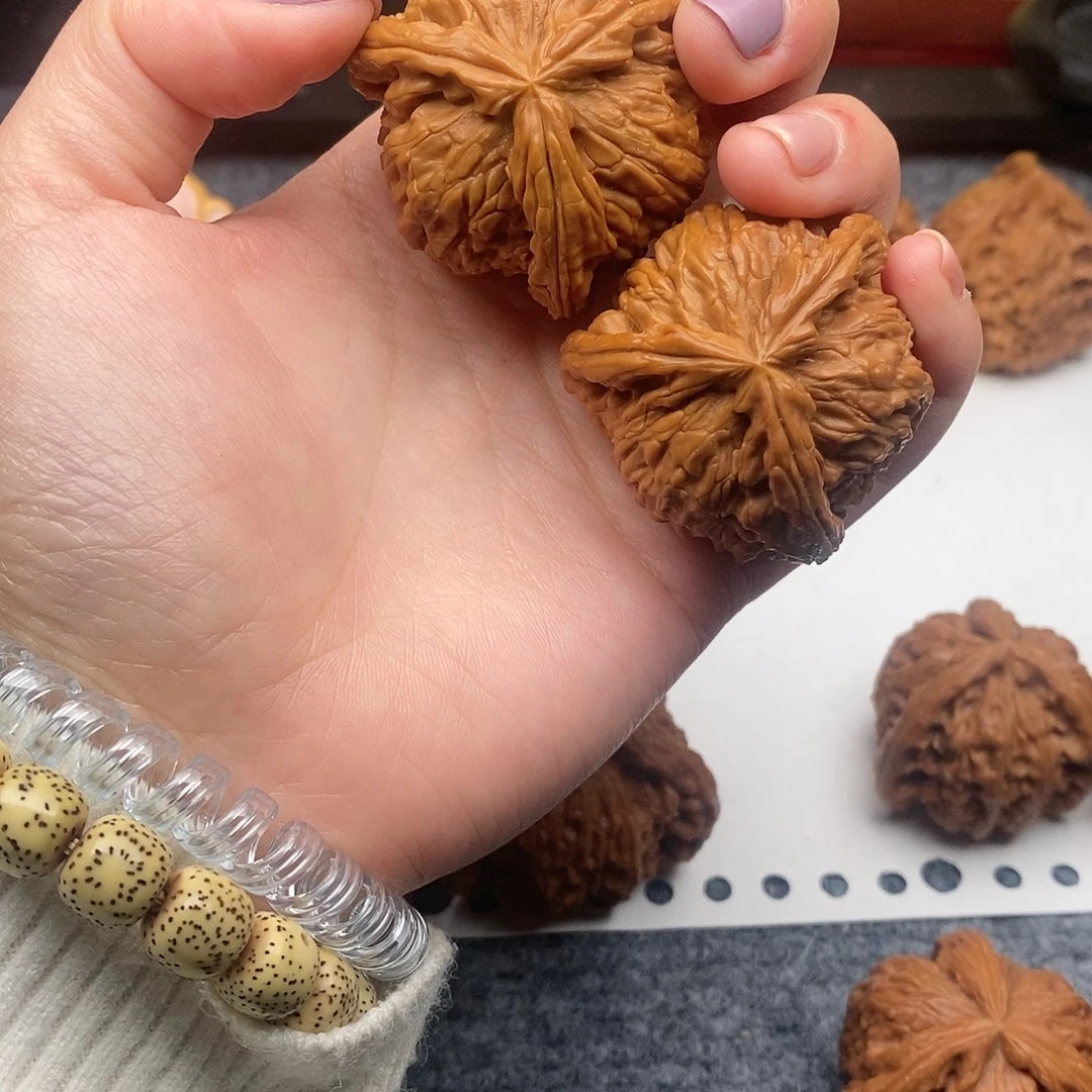 吊坠文玩核桃?****～