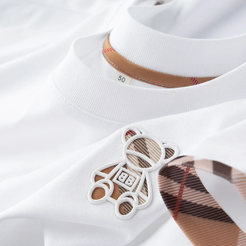 小熊~2025夏季轻奢透气薄款冰丝短袖t恤修身无痕压胶休闲百搭男士